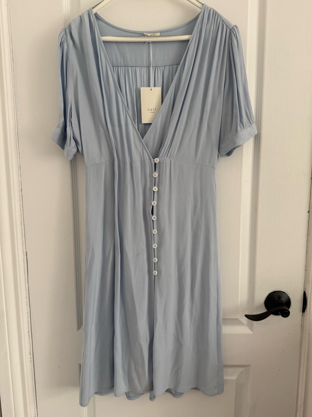 NWT Naïf Silva Powder Blue Short Sleeve Ruched Midi Dress Size Large